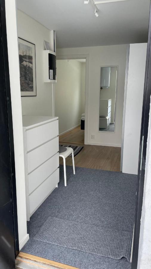 Apartamento Areskutans Laegenhet Med Laddning Foer Bil 22Kw Husa Exterior foto